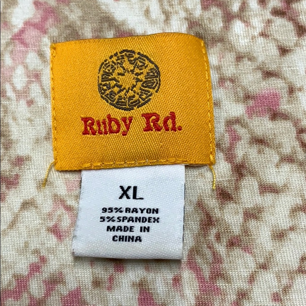 Ruby Rd. top - Picture 6 of 6